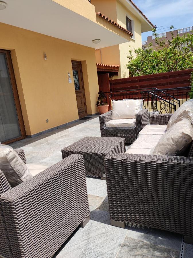 Villa Rina Paphos Eksteriør billede