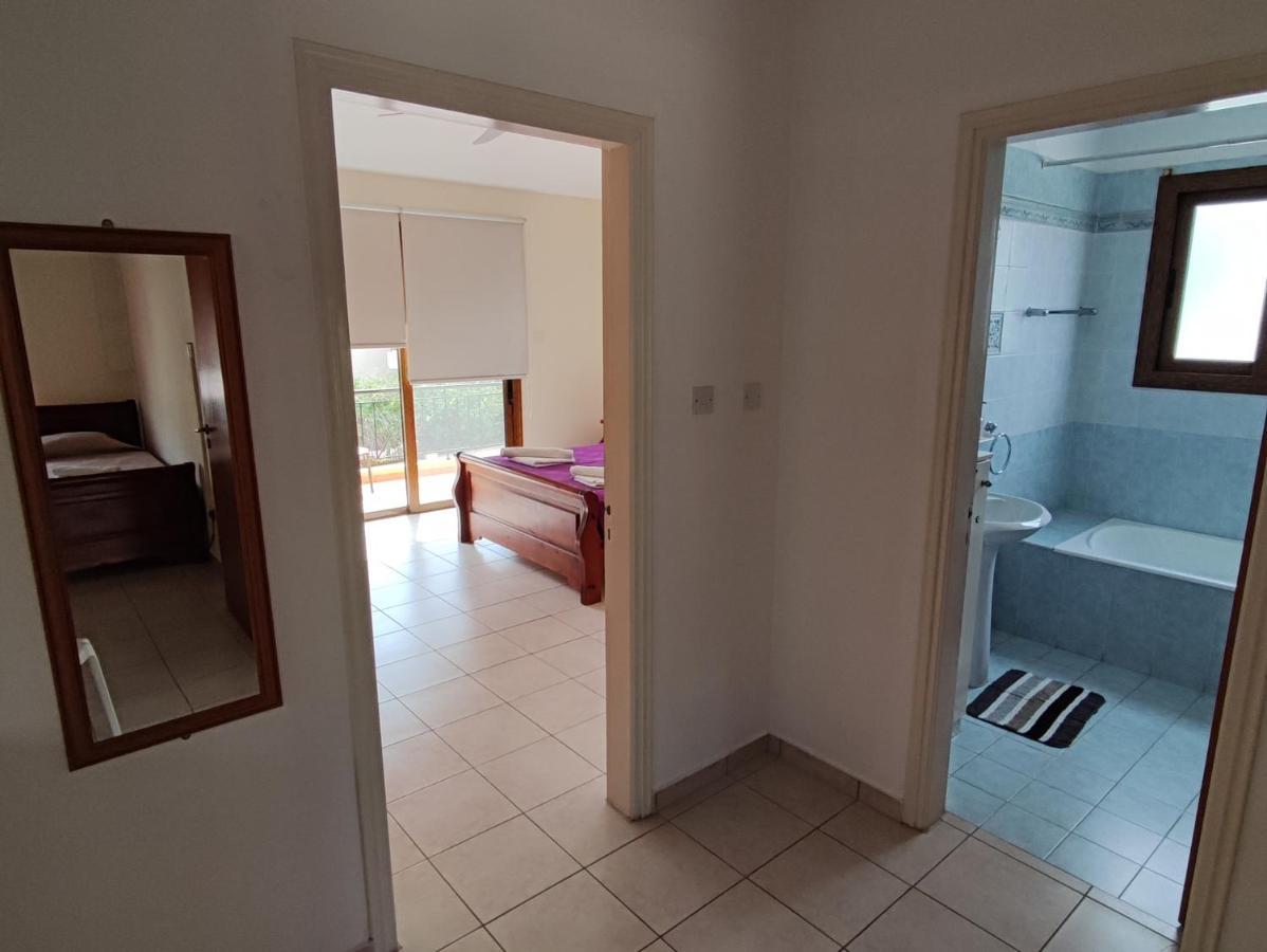 Villa Rina Paphos Eksteriør billede
